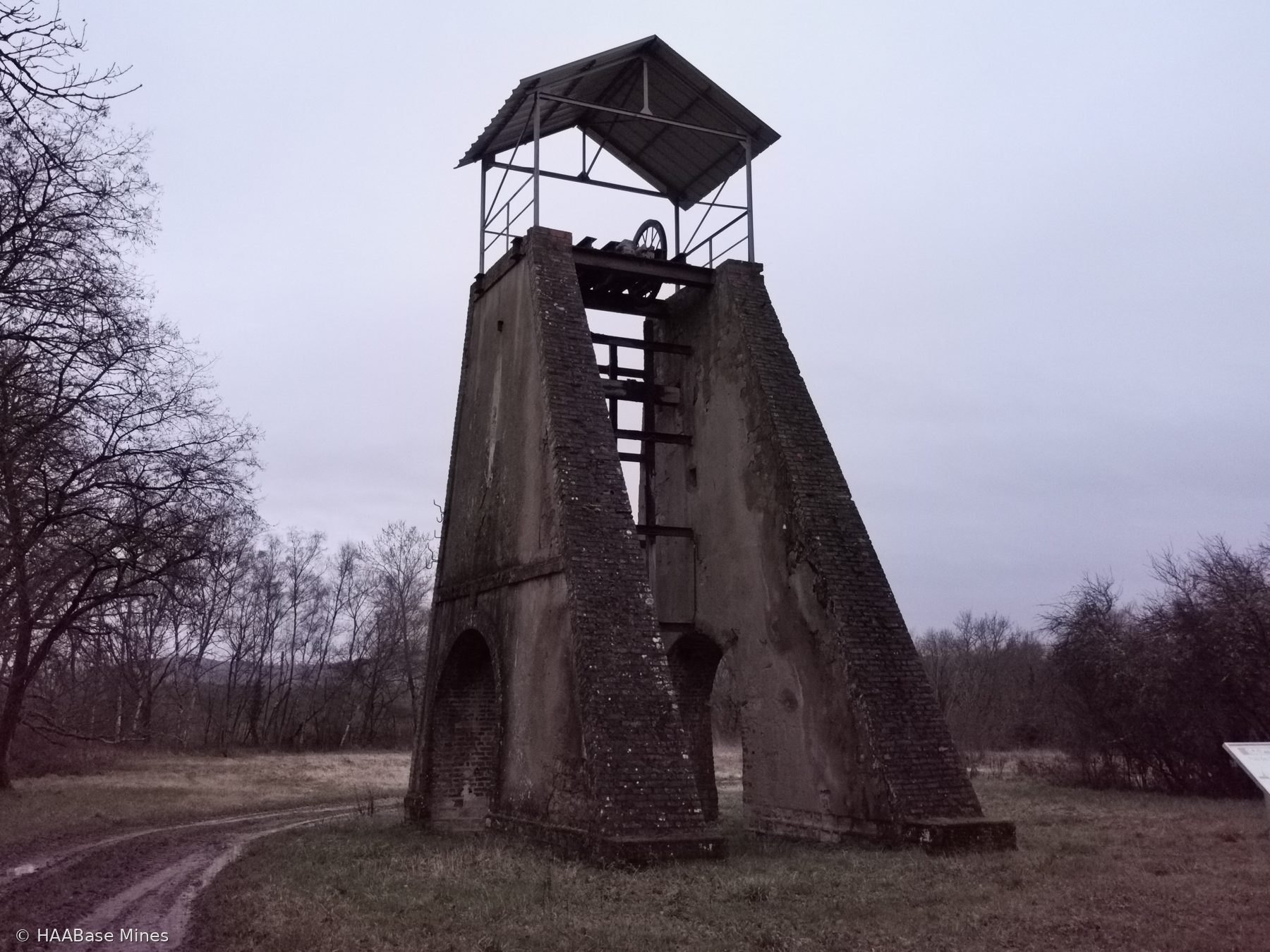 Mines d’Épinac — Puits des Fourneaux mine headframe or winding tower site