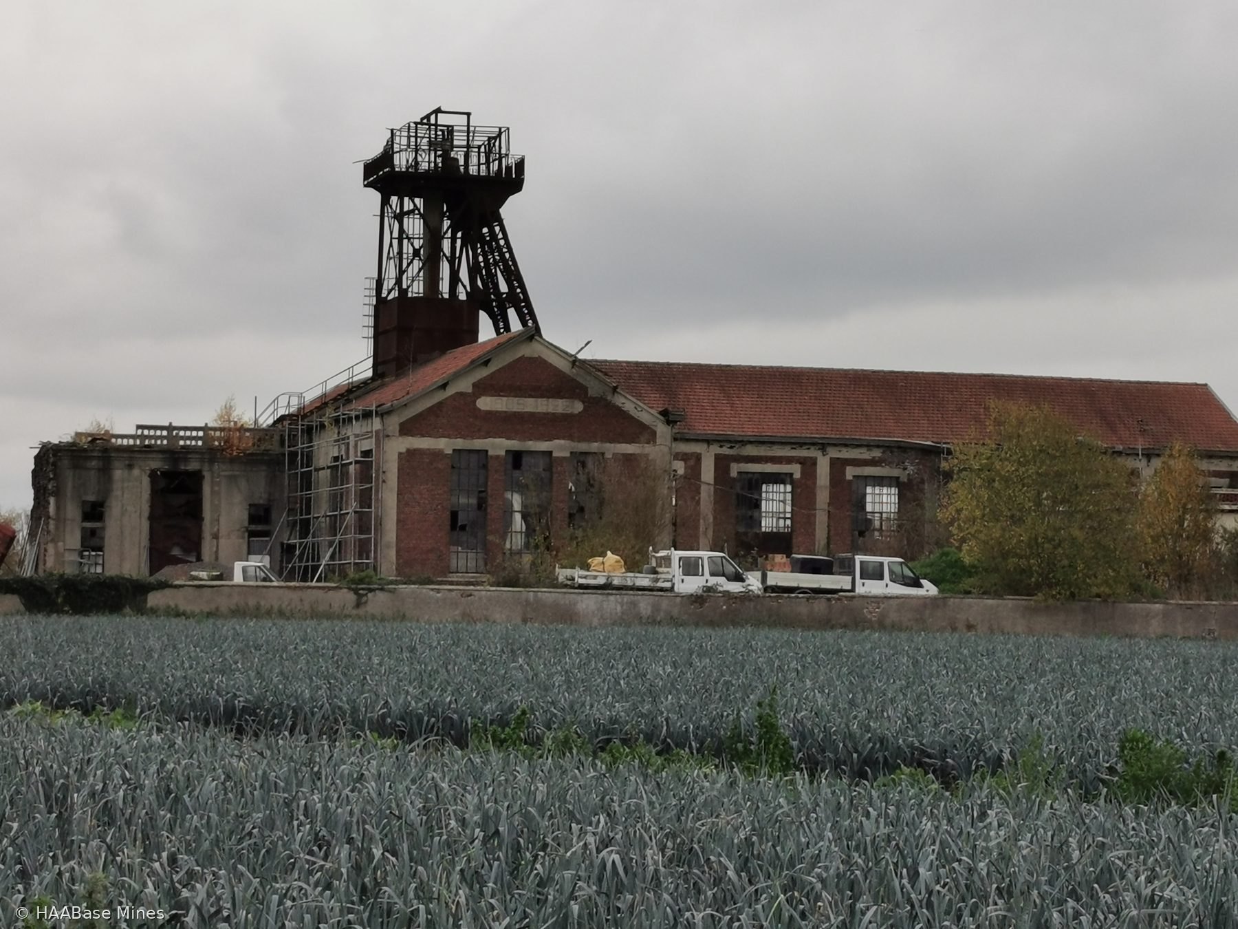 Fosse n° 5 des mines de Meurchin mine headframe or winding tower site