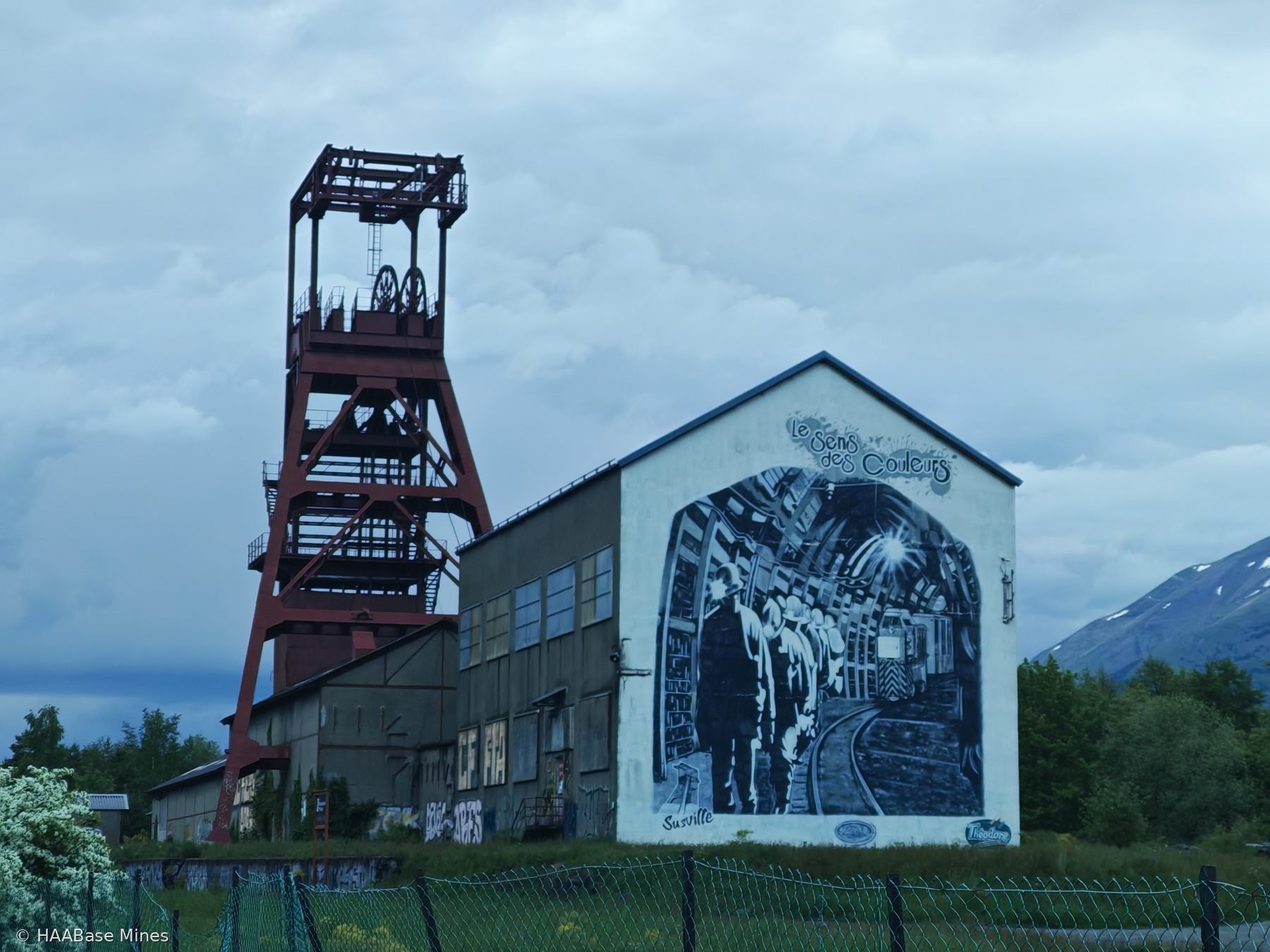 Mine de Villaret — Puits du Villaret mine headframe or winding tower site