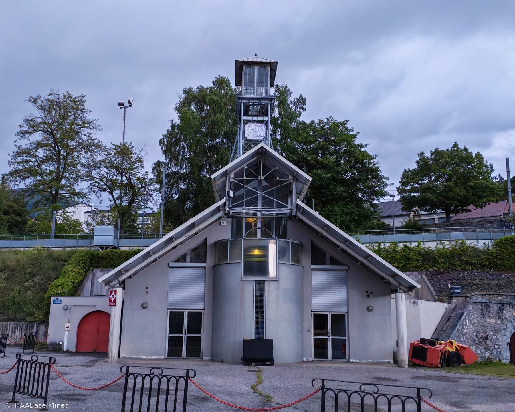 Mines de La Mure — Puits Sainte-Marie mine headframe or winding tower site