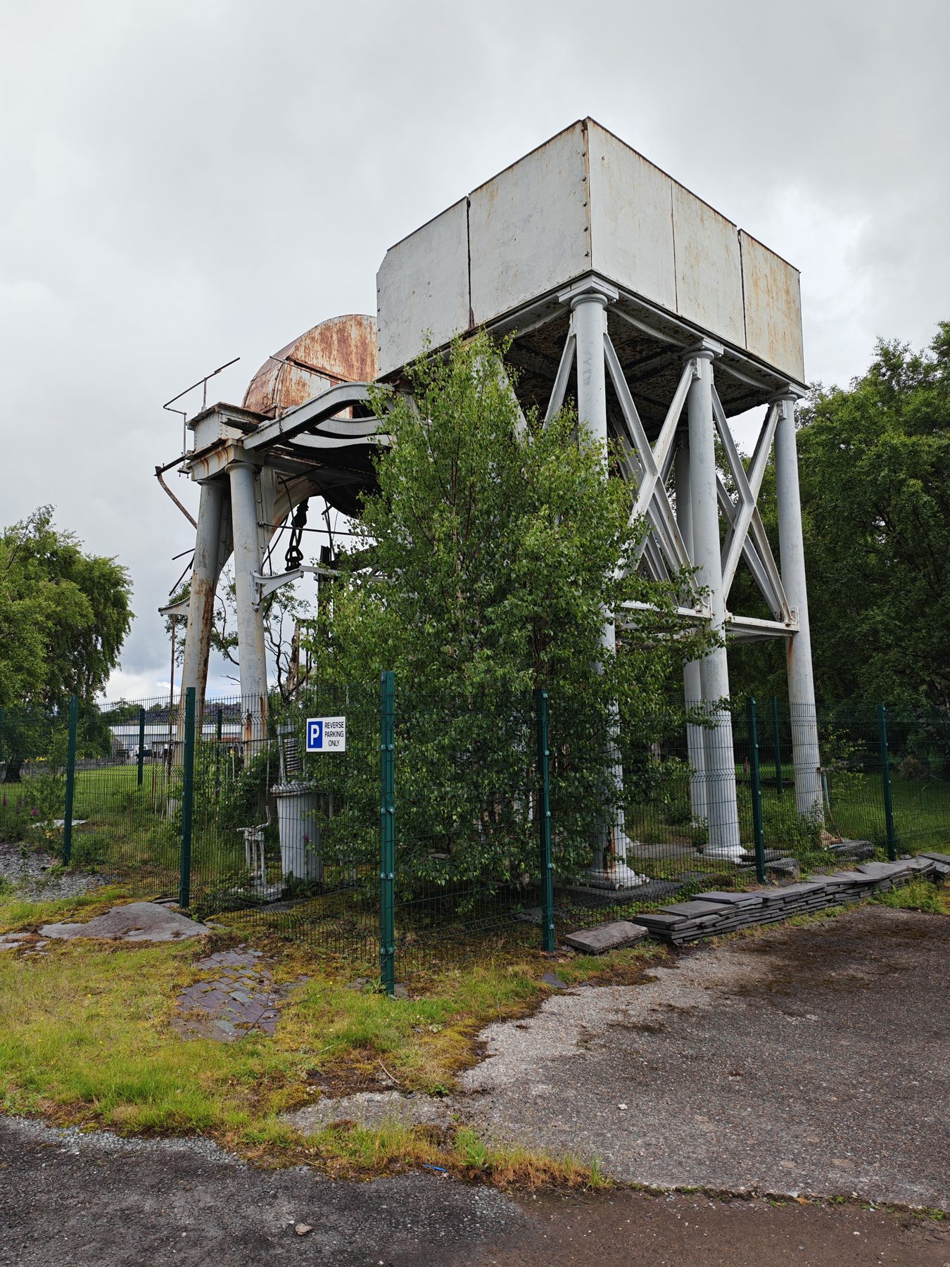 Penrhyn Quarry: Lord Water Balance Lift mine headframe or winding tower site
